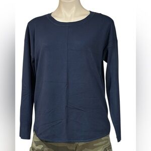 Ellen Tracy lightweight dark blue women’s pullover sweater.size M.